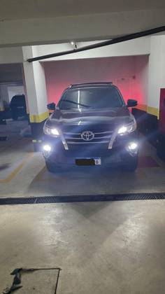 TOYOTA HILUX SW4 2.7 SRV 7 LUGARES 4X2 16V FLEX 4P AUTOMÁTICO